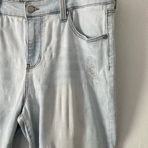 Liverpool Crop Ankle Distressed Skinny Jean 12P - Picture 7 of 16